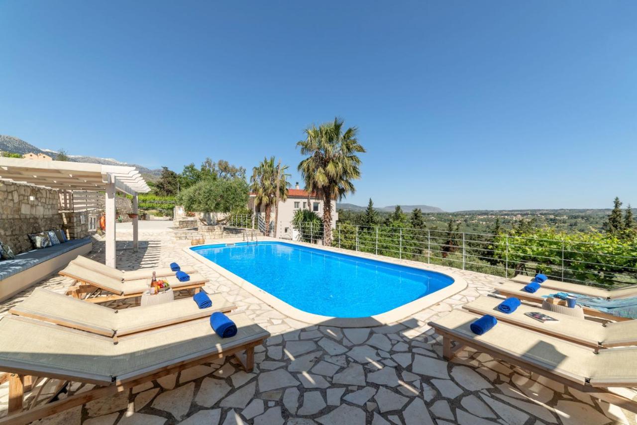 Villa Chrysallis With Heated Pool Georgioupoli Esterno foto