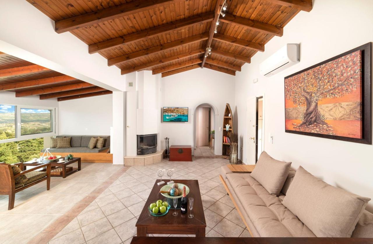 Villa Chrysallis With Heated Pool Georgioupoli Esterno foto