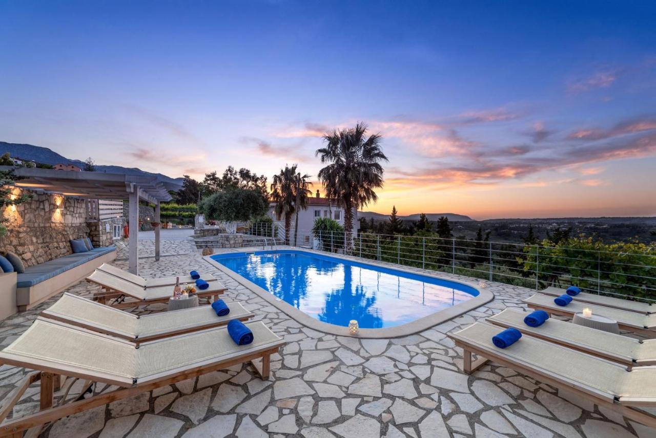 Villa Chrysallis With Heated Pool Georgioupoli Esterno foto